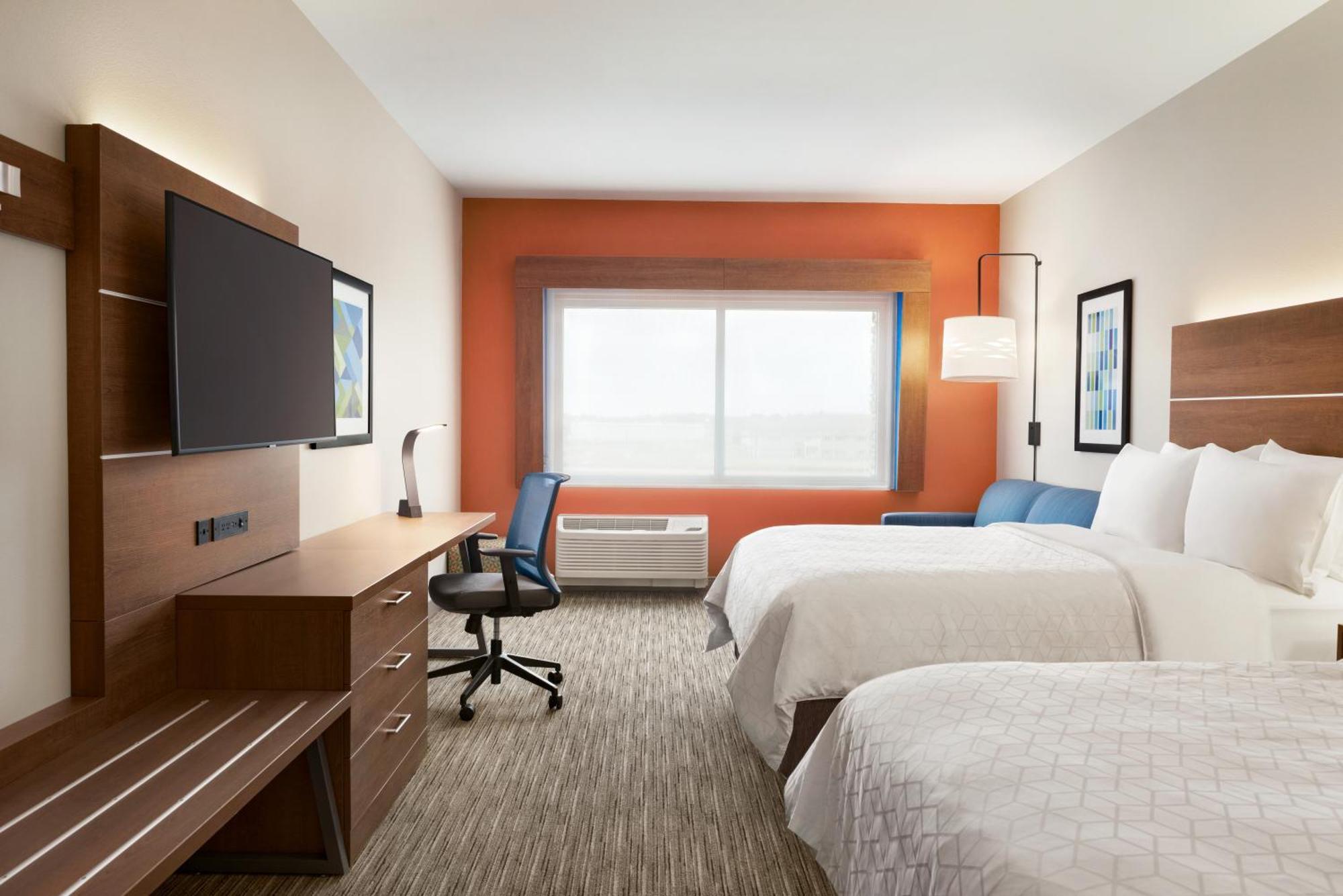 Holiday Inn Express & Suites - Beaver Dam By Ihg Exterior photo